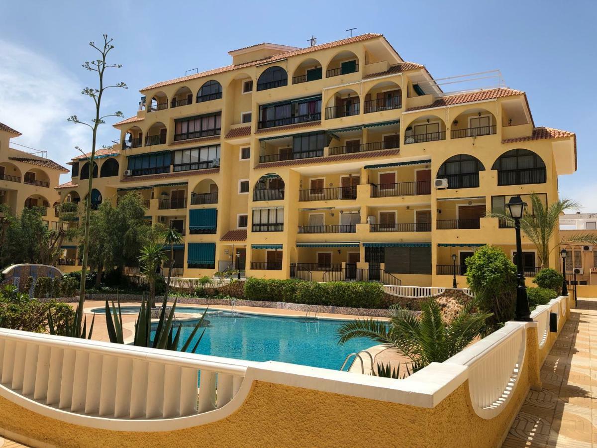 Apartment Vinamar III - Sunny La Mata La Mata  Kültér fotó