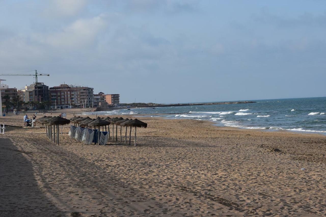 Apartment Vinamar III - Sunny La Mata La Mata  Kültér fotó
